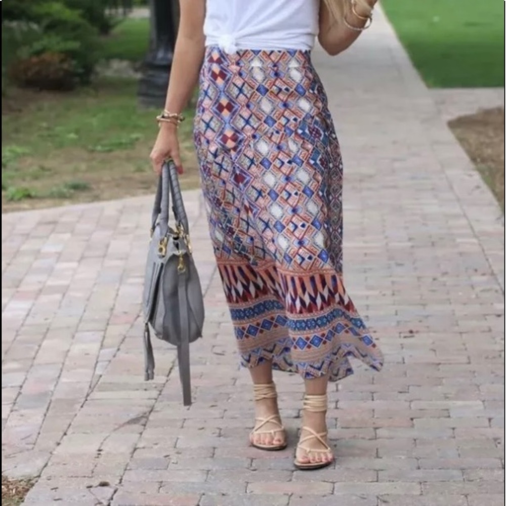 Anthropologie HD in Paris Olympia silk skirt printed faux wrap - wore once